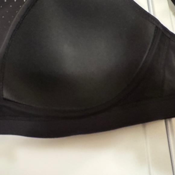 Brand New Black Lululemon Run Times Sports Bra 32DDD - Picture 8 of 11